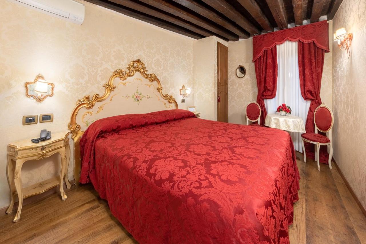 Nocleg ze śniadaniem Residenza La Loggia