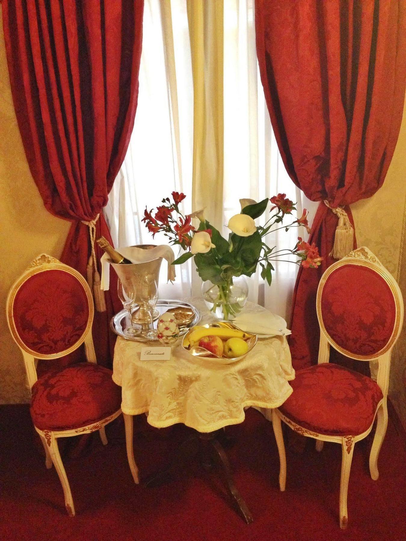 Nocleg ze śniadaniem Residenza La Loggia